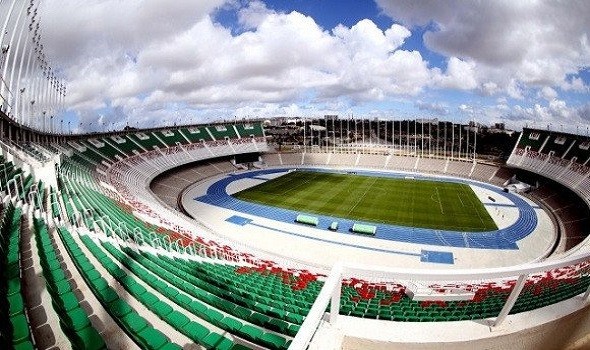 "أداء الحكام" يثير جدلا في بداية الدوري المغربي