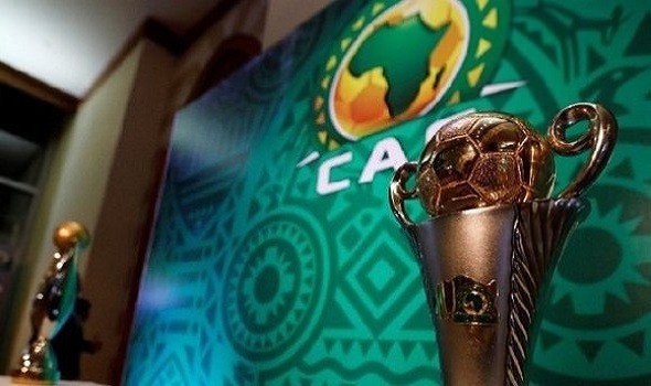 المغرب اليوم - كاف يؤجل كأس السوبر الإفريقي بين الأهلي والرجاء المغربي