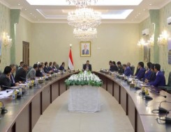 المغرب اليوم - رئيس الحكومة اليمنية يتوعد الحوثيين ويؤكد بأن مأرب ستحطم مشروع إيران الدموي