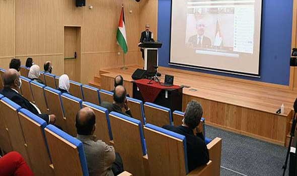 المغرب اليوم - رئيس وزراء فلسطين يُلغي زيارته للسعودية بسبب العدوان الإسرائيلي على قطاع غزة والضفة