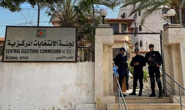 المغرب اليوم - النساء يحصدن 33% من مقاعد المجالس المحلية بفلسطين في انتخابات شهدت مشاركة واسعة