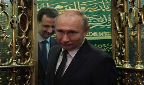 بوتين يؤدي اليمين لولاية رئاسية خامسة وأوكرانيا تُحبط مخططاً روسياً لاغتيال زيلينسكي
