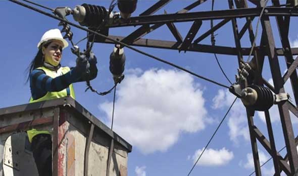 المكتب الوطني للكهرباء المغربي يؤكد أن معدل كهرباء "الوسط القروي" بلغت 99,78%