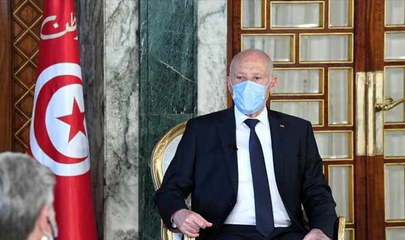 الرئيس التونسى يتسلم أوراق اعتماد سفيرى تركيا وإيران