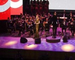 المغرب اليوم - إقبال كبير لدار الأوبرا من الجمهور خاصة الشباب بمهرجان الموسيقى العربية1720886/112