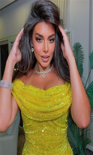 المغرب اليوم - ياسمين صبري تتألق بفستان من Dolce & Gabbana