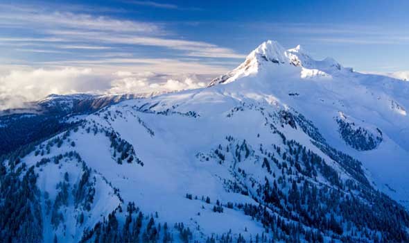 المغرب اليوم - جبال الألب في سويسرا تُسجل درجات حرارة قياسية