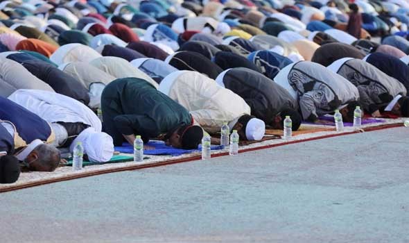 المغرب اليوم - ملايين المسلمون يحتفلون بعيد الأضحى حول العالم