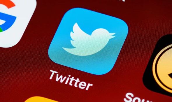 المغرب اليوم - تويتر يطرح ميزة تسجيل التغريدات الصوتية قبل نشرها