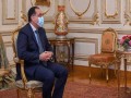 المغرب اليوم - رئيسا وزراء مصر والعراق يستعرضان في القاهرة مشروع الربط الكهربائي عبر الأردن