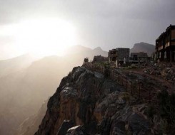 المغرب اليوم - اكتشف الوديان المخفية والمناظر البانورامية الخلابّة عند زيارة الجبل الأخضر في عُمان