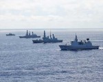 المغرب اليوم - كوريا الشمالية تُندد بالمناورات البحرية المشتركة وتتوعد بردود ساحقة وحاسمة1736330/42