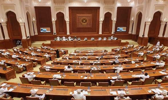 المغرب اليوم - سلطنة عمان تتعهد بمواصلة جهود التوصل إلى تسوية سياسية شاملة في اليمن
