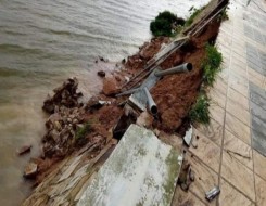 المغرب اليوم - مصرع ثلاثة عشر شخصا في انهيار أرضي غرب كينيا بسبب الأمطار الغزيرة