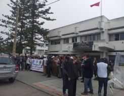المغرب اليوم - الشرطة القضائية المغربية تمنع احتجاج عاطلين عن العمل في الناظور