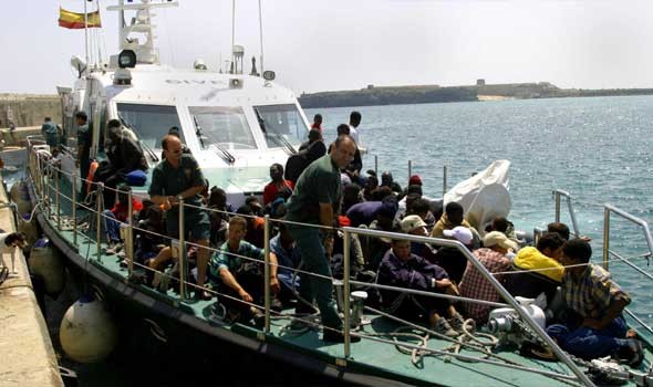 المغرب اليوم - إحباط عملية للهجرة غير المشروعة وتوقيف 29 مرشحاً في الحسيمة