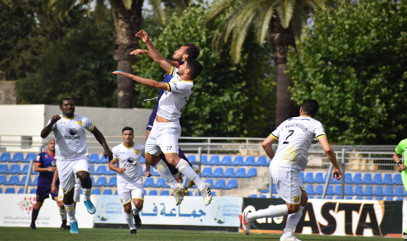 المغرب اليوم - فوز مثير للنهضة البركانية على الشباب الرياضي السوالم في البطولة الإحترافية 1