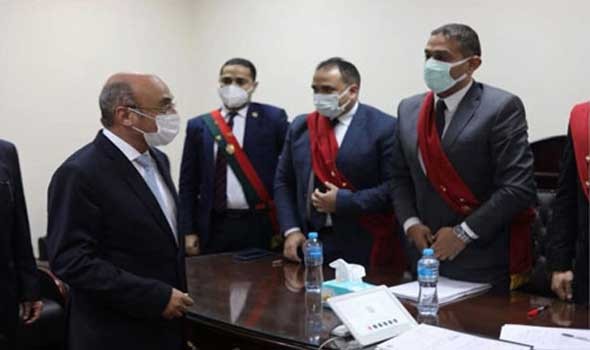 المغرب اليوم - مشروع المسطرة الجنائية يجيز محاكمة مستشاري الملك ورئيس الحكومة والوزراء بـشروط