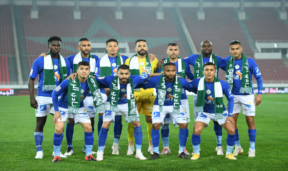 المغرب اليوم - مازيمبي يعيد سيناريو مالانغو مع الرجاء ويطعن في توقيع كوياطي مع الفريق الأخضر