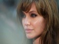 المغرب اليوم - أنجيلينا جولي تدخل عالم الموضة وتفتتح دار "Atelier Jolie"