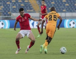 المغرب اليوم - أكرم توفيق يوثق لقب موسيماني علي قميص منتخب مصر