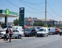 المغرب اليوم - كلفة النفط في الأسواق الدولية تُحذّر بالزيادة في أسعار الوقود المغربية