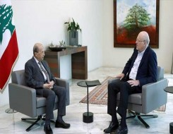 المغرب اليوم - عون يلتقي عباس ويأمل أن تجد القضية الفلسطينية طريقها إلى حل قريب