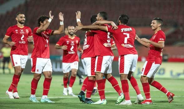وسام أبو علي يوقع على أول أهدافه مع الأهلي في الدوري المصري