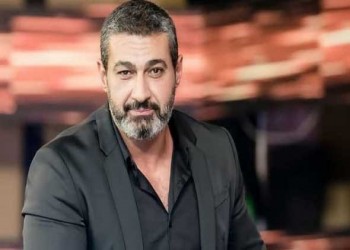 المغرب اليوم - ياسر جلال يتراجع عن مقاضاة أحمد ماهر ويقبل اعتذاره