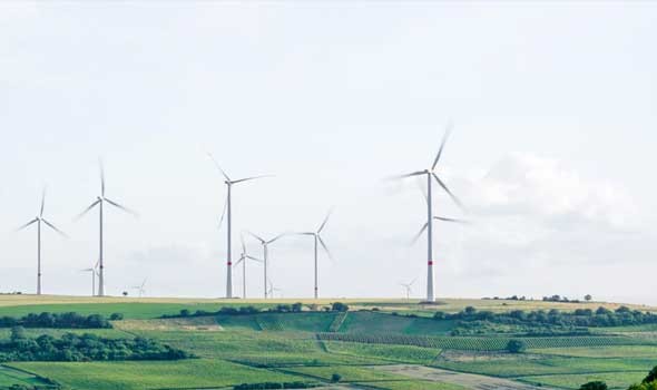 المغرب اليوم - إطلاق مشروع ضخم لإنتاج طاقة الرياح في مدينة الصويرة