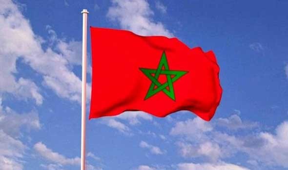 المغرب اليوم - سفيرُ المغربِ في دكارْ يستقبلُ الدراجُ المغربيُ كريمٌ موسطا
