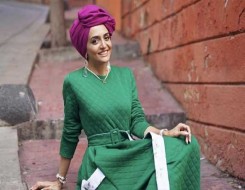 المغرب اليوم - أزياء باللون الأخضر للمحجبات لإطلالة فخمة ومظهر مميز
