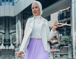 المغرب اليوم - أفكار لتنسيق التنورة من وحي مدونات الموضة المحجبات