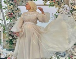 المغرب اليوم - تنسيق فستان السهرة بشكل أنيق