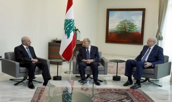 المغرب اليوم - لبنان يحتفل بعيد استقلاله ولقاء للرؤساء الثلاثة بحث أزمة الحكومة واستقالة قرداحي