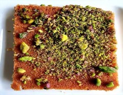 المغرب اليوم - البسبوسة باللوز وجوز الهند