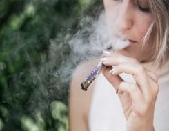 المغرب اليوم - السجائر الالكترونيه تؤثر على خصوبة الرجال
