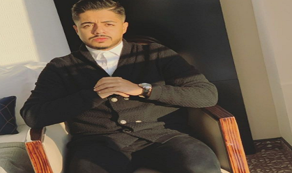 المغرب اليوم - الفنان المغربي إيهاب أمير يؤكد أن مسلسل “السر القديم” تجربة صعبة