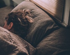 المغرب اليوم - دراسة جديدة تُحدد فوائد النوم لمدة 8 ساعات يوميا