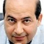 المغرب اليوم - الناقد طارق الشناوي يستشهد بمنة شلبي في انتقاد قرارات نقيب الممثلين