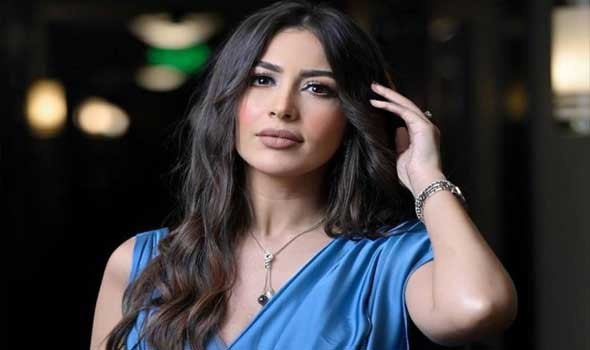 المغرب اليوم - جنات تطلق ألبومها الجديد وسط حضور زوجها وابنتيها