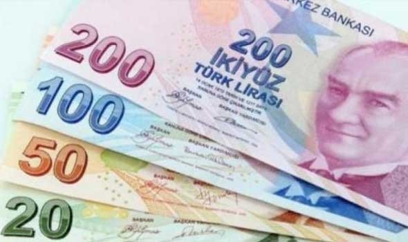 المغرب اليوم - تراجع هائل في سعر الليرة التركية إلى مستوي قياسي جديد