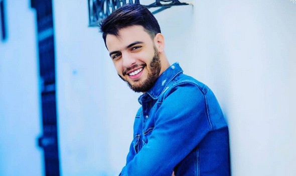 الفنان المغربي نعمان بلعياشي يلمّح لانطلاقة فنية جديدة في 2026