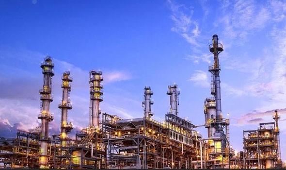 المغرب اليوم - إستثمارات بـ5 مليارات درهم ترفع تخزين المواد البترولية في المغرب