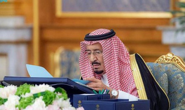 المغرب اليوم - أمير قطر يتسلم دعوة من الملك سلمان للمشاركة في القمة العربية