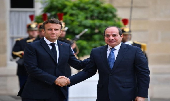 المغرب اليوم - السيسي يبحث مع نظيره الفرنسي جهود وقف التصعيد الإسرائيلي في قطاع غزة