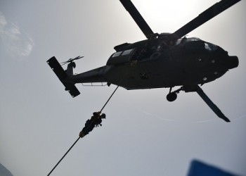 المغرب اليوم - تحطم مروحية في أصفهان والتحقيقات جارية لكشف ملابسات الحادث