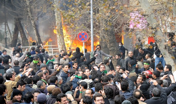 المغرب اليوم - إيران تعدم رجلين لارتباطهما بالاحتجاجات والاتحاد الأوروبي يُعبر عن صدمته