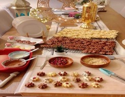 المغرب اليوم - أسباب الشعور المستمر بالاحتياج إلى تناول الحلويات فى رمضان