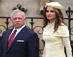 المغرب اليوم - أجمل إطلالات ملكات العالم في حفل تتويج الملك تشارلز